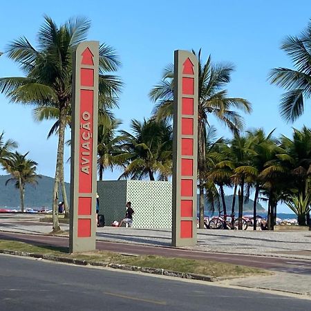 Praia Grande - Aviacao - Apto Estudio - 200 Mts Da Praia エクステリア 写真